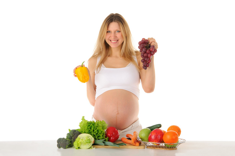 ¿Puede comer una mujer embarazada garbanzos verdes?