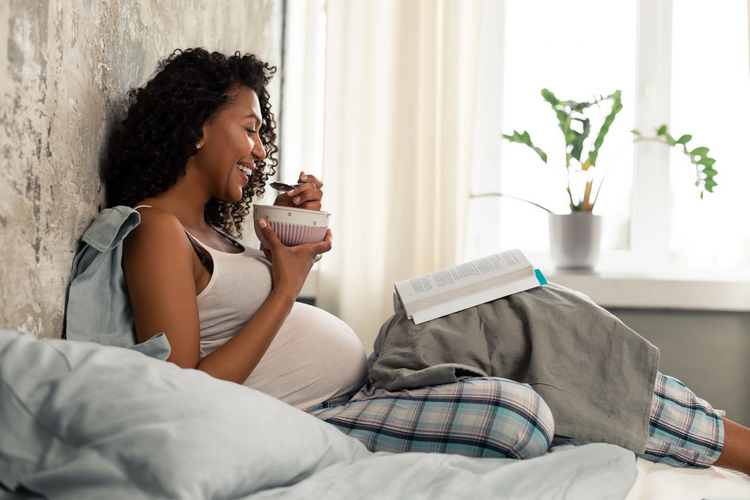 ¿Puede comer una mujer embarazada pera asiática?