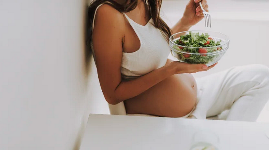 ¿Puede comer una mujer embarazada judías blancas?